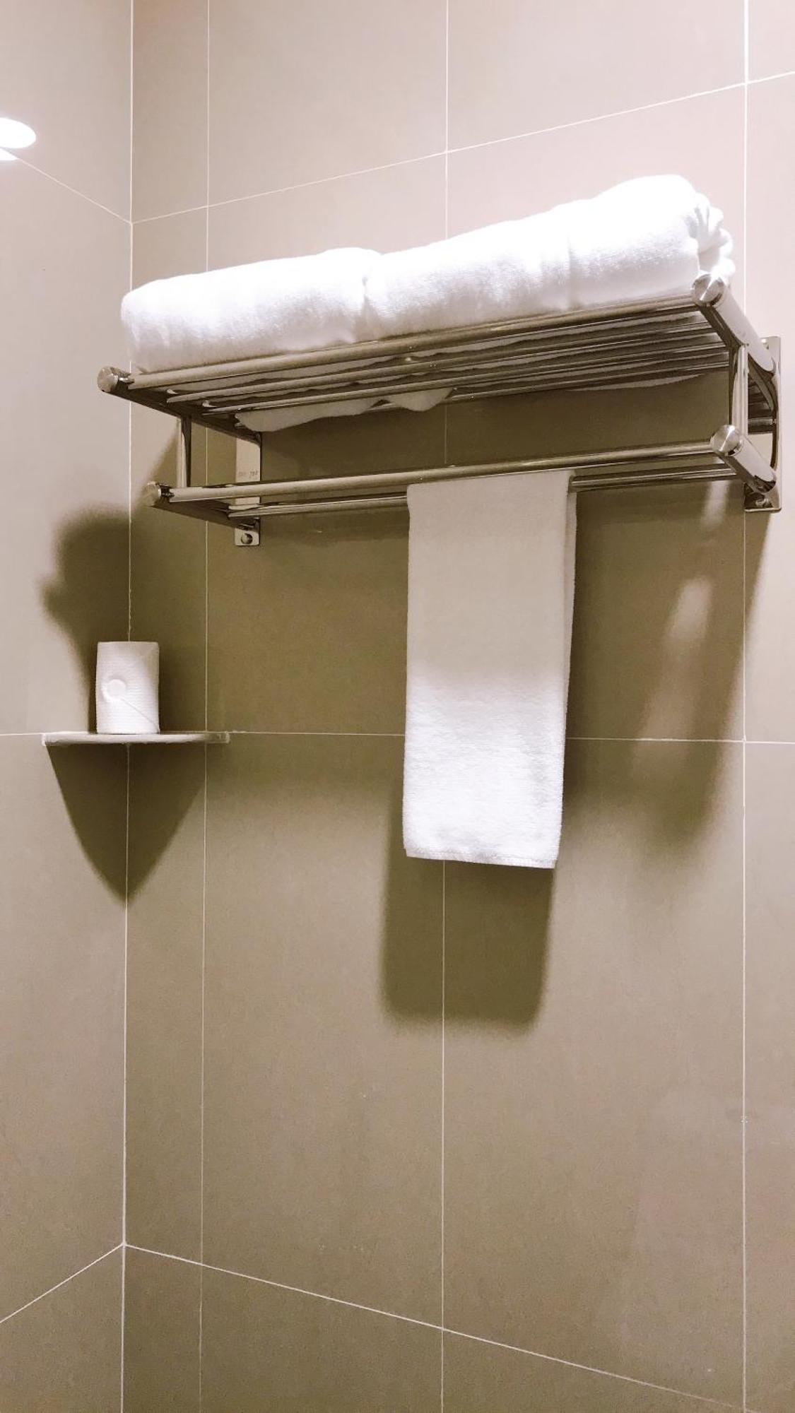 Alexis Kt Roomstay Kuala Terengganu Værelse billede